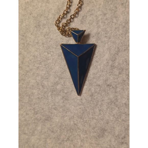 Blue triangle necklace - Picture 1 of 3